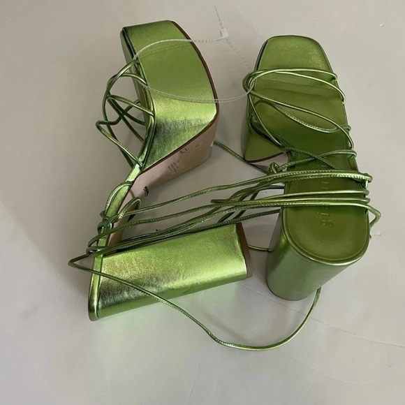 Gianni Bini Ankle Wrap Leather Strappy Metallic Green Women’s Platform Sandals - Picture 5 of 12